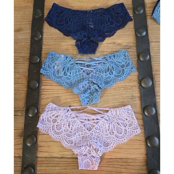 Victoria's Secret Lace Dream Angels Cheeky Panty Bundle Sz XS New 3 pieces - Picture 4 of 5